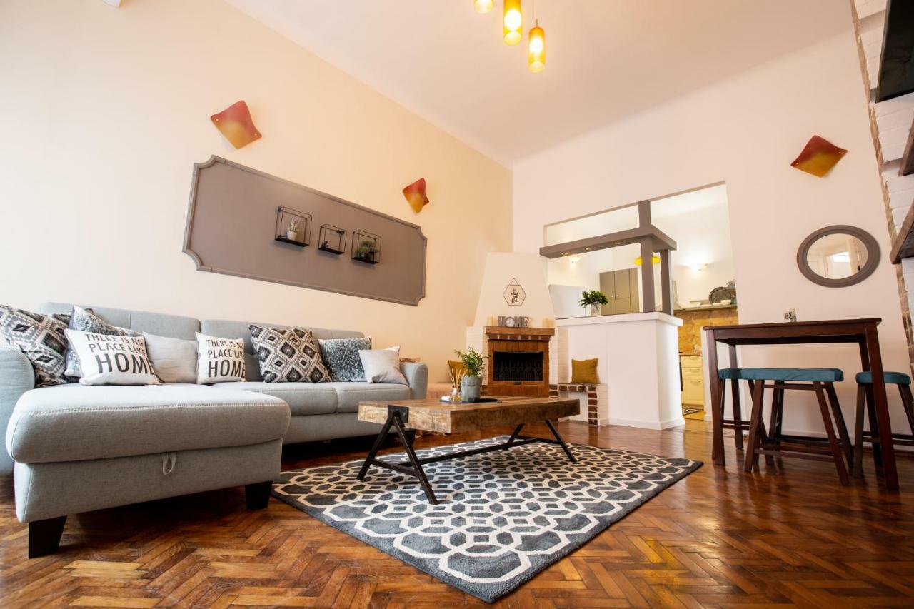 ULTRACENTRAL Luxury Apartment Oradea Extérieur photo