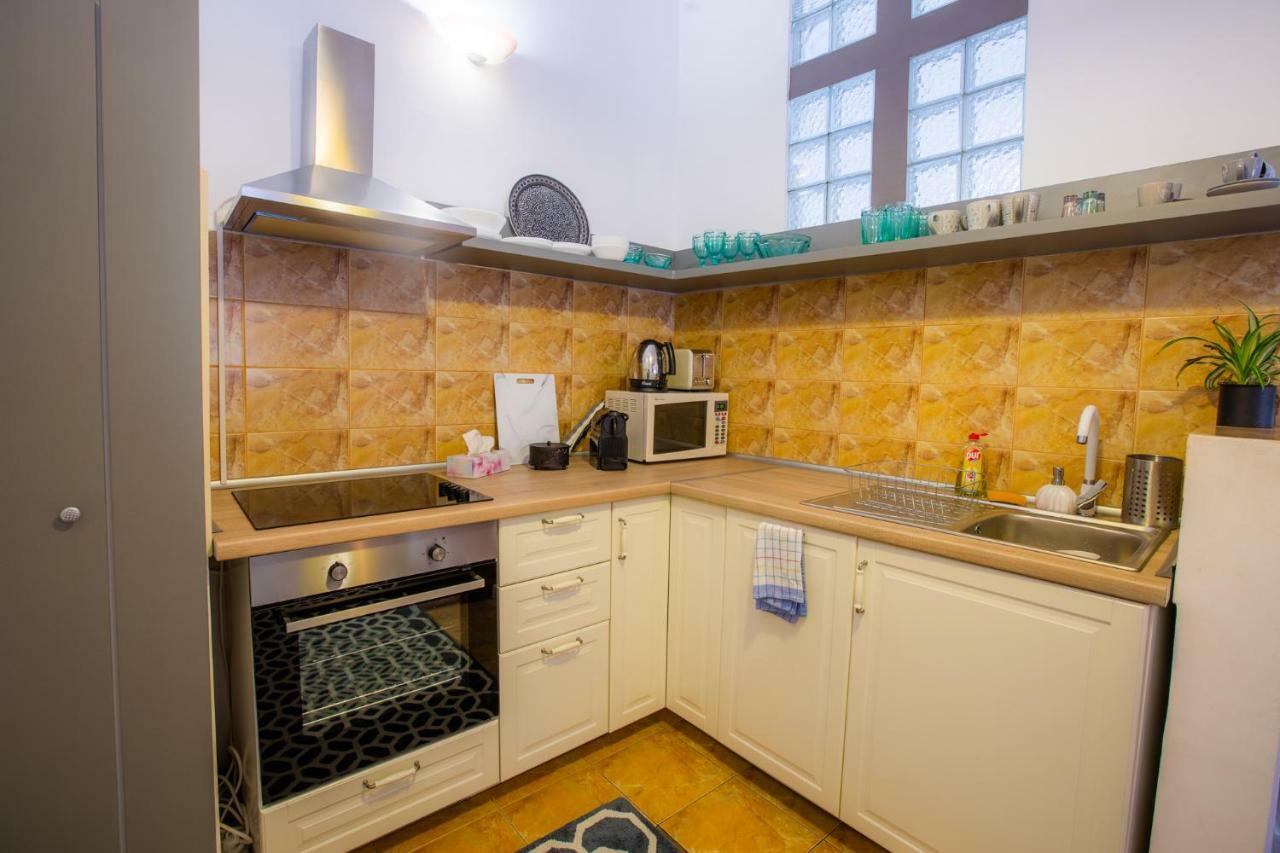 ULTRACENTRAL Luxury Apartment Oradea Extérieur photo
