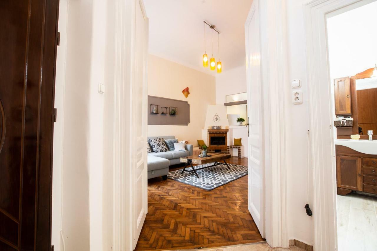 ULTRACENTRAL Luxury Apartment Oradea Extérieur photo