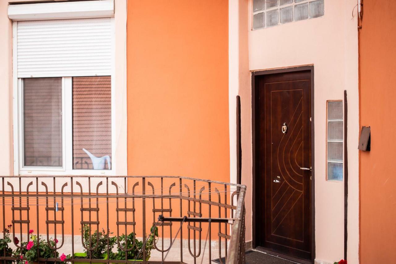 ULTRACENTRAL Luxury Apartment Oradea Extérieur photo