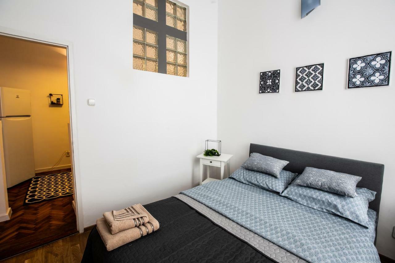 ULTRACENTRAL Luxury Apartment Oradea Extérieur photo