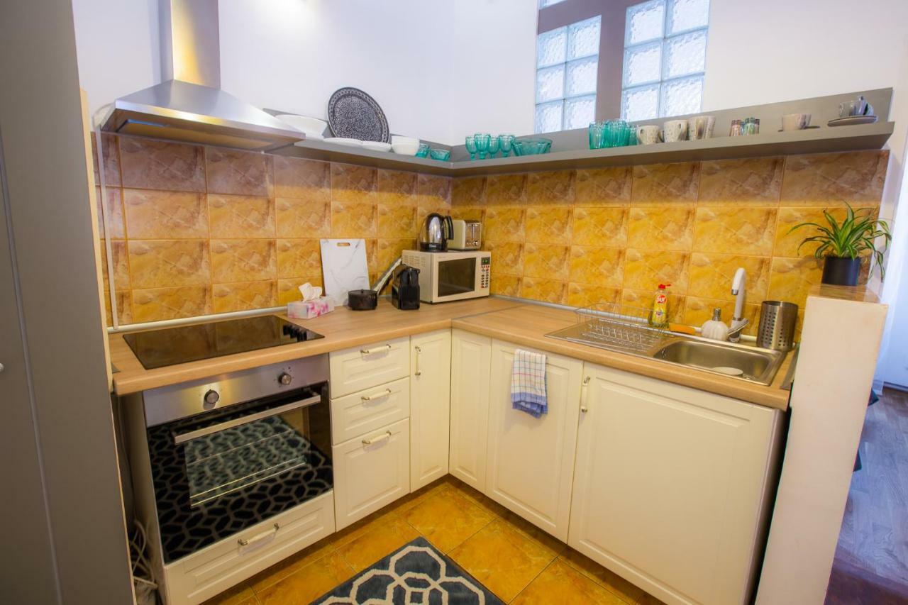 ULTRACENTRAL Luxury Apartment Oradea Extérieur photo